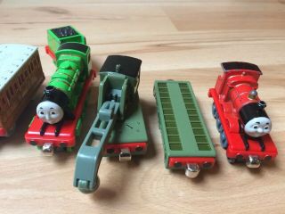 Thomas & Friends Tank Take Along Play Breakdown Train Coaches Caboose Cars Henry 3