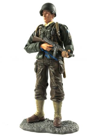 1:18 Unimax Toys Forces Of Valor Bravo Team Wwii Us Army Nco Tommy Gun Figure