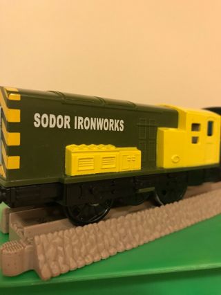 THOMAS Train Trackmaster Motorized Iron Bert and Truck 5
