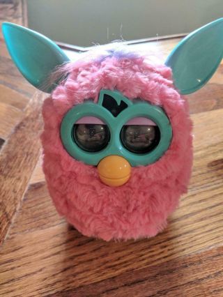 Hasbro 2012 Furby Pink Interactive Toy