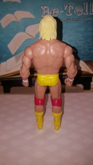 2011 WWE Mattel Elite - Hulk Hogan Figure 3