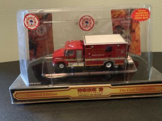 Code 3 City Of Miami Fire Dept Freightliner Ambulance 1:64 12083 Box