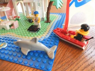 Lego 6414 Dolphin Point Paradisa Town 100 Complete 3