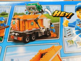 Lego City 60118 Garbage Trash Truck Box Set Retired Authentic 5