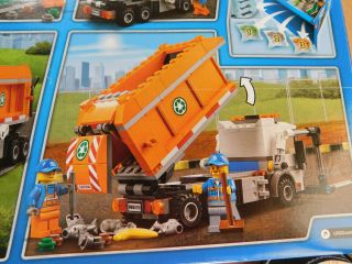 Lego City 60118 Garbage Trash Truck Box Set Retired Authentic 6
