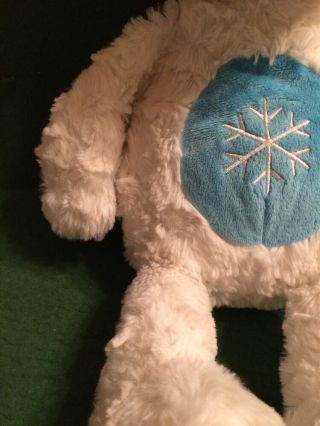 ANIMAL ADVENTURE white blue brown PUPPY DOG W/ SNOWFLAKE 18 