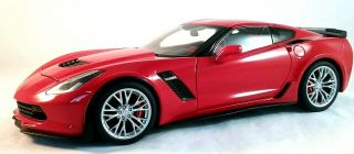 2016 Corvette C7 Z06 In Torch Red Model In 1:18 Scale By Autoart 71262