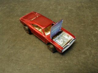 1969 HOT WHEELS RED LINE CUSTOM DODGE CHARGER - RED 6