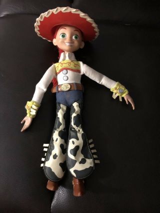 Disney Store Toy Story Pull String Talking Jessie Doll With Hat -