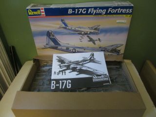 Wwii Us Air Force B - 17 Flying Fortress Revell 1:48 Scale Plastic Model Kit