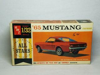 1/32 Amt 1965 Ford Mustang Fastback Unsealed Model Kit