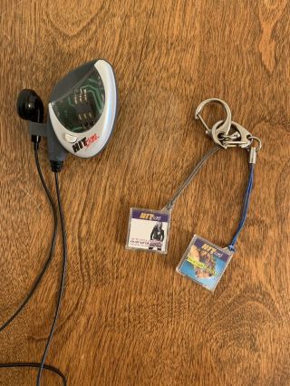 Hit Clip Player 2001 With Britney Spears And Madonna Hit Clips