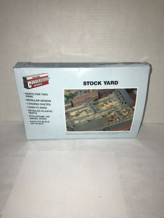 Walthers Cornerstone Series Stock Yard Ho Scale Structure Kit 933 - 3047