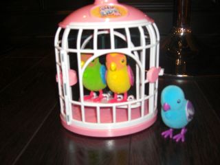 Little Live Pets Pink Cage My Love Birds Set Romeo Juliet Interactive Animal,  1