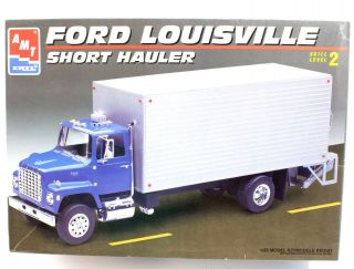 Ford Louisville Short Hauler Box Truck Amt Ertl 1:25 Model Kit 6460 Open Box