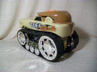 Road Rippers TankZilla,  4x4 Motorized Monster Truck,  Tracks,  Lights & Sound 5