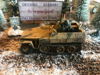 Pro Painted Bolt Action Ww2 28mm German Sdkfz 250/1 Half Track