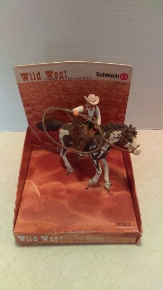 Schleich 70303 Wild West Cowboy With Lasso On Horseback On Display Card