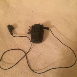 2000 Tiger Electronics Hit Clips Music Player.  - (Ds5/ 2