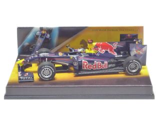 Minichamps 1:43 Red Bull Racing Renault S.  Vettel Singha Promo