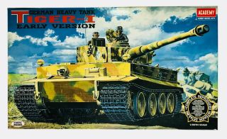 Academy.  1348.  German Heavy Tank Tiger - I Early Version.  1/35 Scale.  Vj - Fs