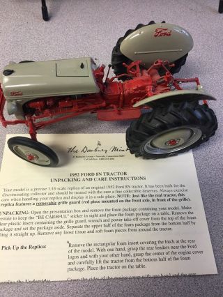 Danbury 1:16 1952 Ford 8N Farm Tractor - 2