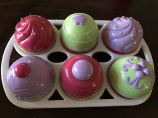 6 Toy Cupcakes With Removable Tops Step 2 Kitchen Accessories