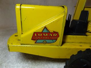 VINTAGE DIECAST - - MARX LUMAR EARTH MOVER - - PRESSED STEEL - - OUT OF 60 ' s - - 22 