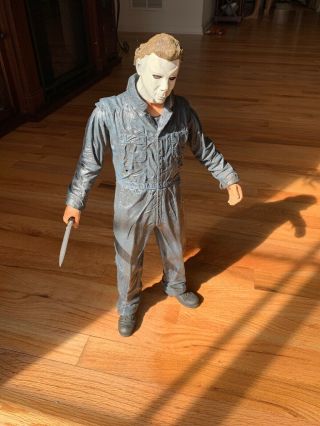 Neca 2004 Halloween Michael Myers 18” Motion Activated Action