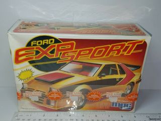1/25 Mpc Ford Exp Sport Model Kit