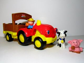 2011 Fisher - Price Little People X2158 Tow 