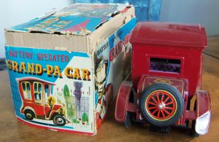 CIRCA 1960 BATTERY OPERATED GRAND - PA CAR WITH BOX - MADE IN JAPAN 2