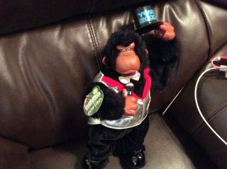 Celebrate 2000 Dancing Animated Gorilla Happy Year 13 " Dances And Sings