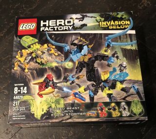 Lego Hero Factory Invasion From Below 44029 Queen Beast Vs.  Furno,  Evo & Stormer