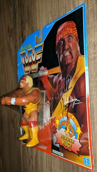 WWF Hasbro SIGNED Hulk Hogan MOC Series 2 Summerslam Autograph ELITE RARE RETRO 2
