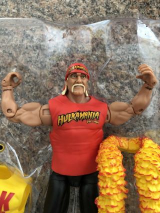 Hulk Hogan Series 34 WWE Elite Action Figure - Complete 2