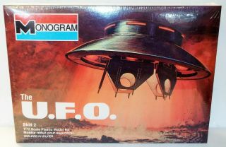 2003 Monogram 1/72 Scale U.  F.  O.  From The Invaders Tv Show Kit 85 - 6012