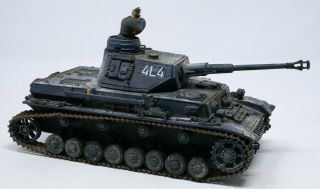 Forces of Valor 1/32 Scale German Panzer IV Tank Aust J Simplifed Loose 4