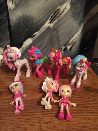 Shopkins Happy Places Set Of 4 Ponies And 3 People