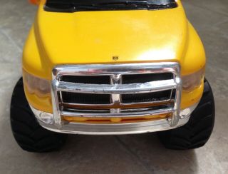 Dodge Ram 1500 Toy Truck Road Rippers Daimier Chrysler Lights Sound Motion 2