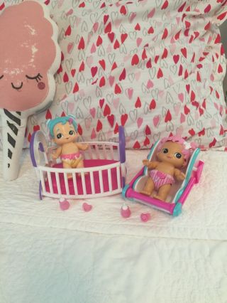 Little Live Bizzy Bubs Peek A Boo Baby Swirlee Doll & Crib Set Of 2