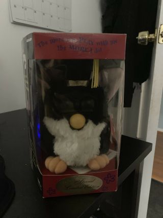 1999 Special Limited Edition Graduation Electronic Furby