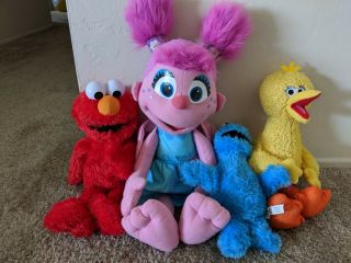 Tickle Me Elmo Plush Toy - With Friends