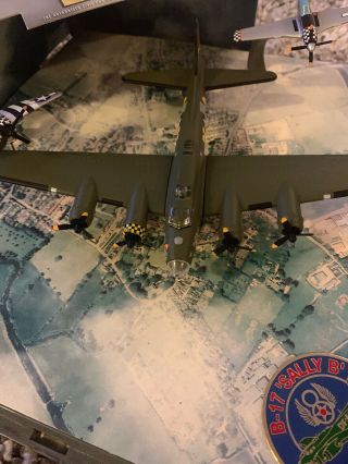CORGI 1/144 49502 USAAF COMMEMORATIVE B17 SALLY B / MUSTANG / THUNDERBOLT 3