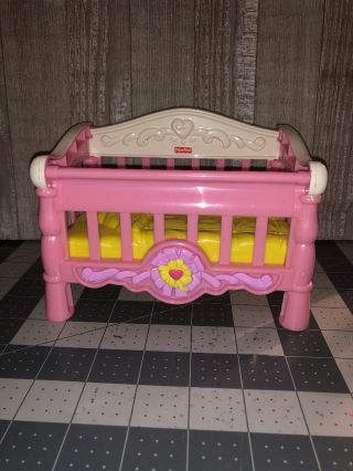 Fisher Price Snap N Style Baby Pink Crib For Doll Nursery Furniture Toy 2006