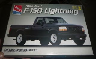 Amt 6153 1994 Ford F150 Lightning Pickup Truck 1/25 Model Car Mountain Comp