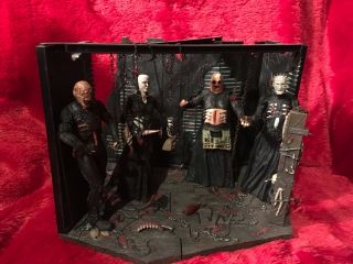 Neca Reel Toys Hellraiser Cenobite Lair Boxed Set Spencer Exclusive Loose