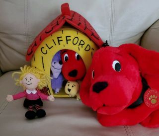 Scholastic Books Clifford the Big Red Dog Plush Play Set Yellow Doghouse Tote 2