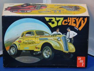 Vintage Amt 37 Chevy Coupe Car Model Kit 1/25 Scale