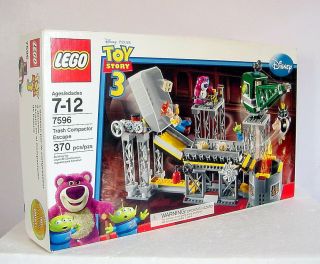 LEGO Disney TOY STORY Trash Compactor Escape 7596 Hamm Lotso Woody Aliens 2